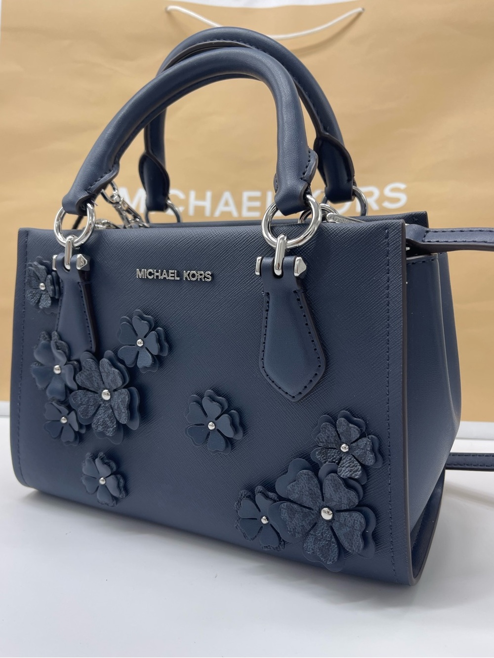 MICHAEL KORS Marilyn Sm Floral Embellished Satchel Crossbody Shoulder Navy 
NWT